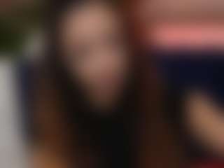 Live cam show with SisiVonDee - Average on Ass Tok