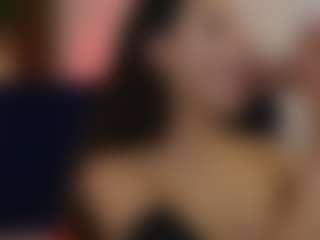 Live cam show with SisiVonDee - Full Nudity on Dare Cams