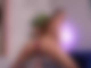 Live cam show with SisiVonDee - Red Hair on CamSodaAdn