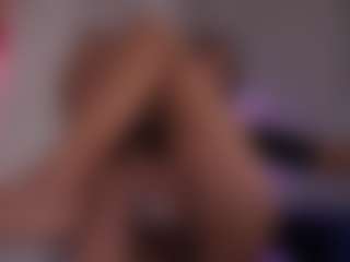 Live cam show with SisiVonDee - Red Hair on Hubzter Live