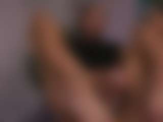 Live cam show with SisiVonDee - Body Massage on CamwithHer