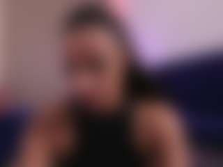 Live cam show with SisiVonDee - Red Hair Young Adult on Camsoda