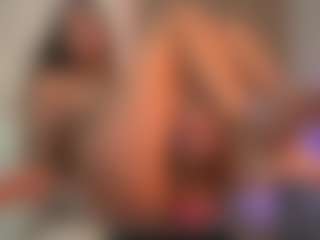Live cam show with SisiVonDee - Brown Eyes Red Hair on Camsoda