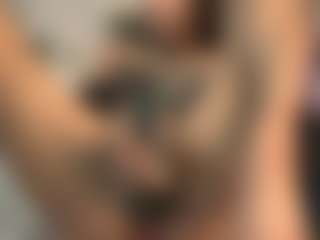 SisiVonDee's Live Sex Cam Show