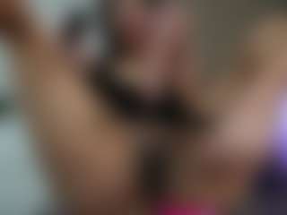 SisiVonDee's Live Sex Cam Show