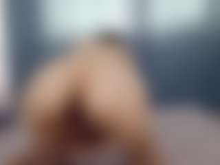 Live cam show with Ur sunny Leigh - Skinny Asian on Camming Site