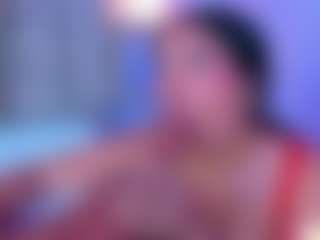 Live cam show with Bianca Ethan - Squirt on liverealitysex.com