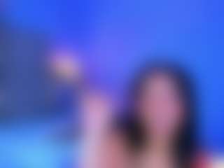 Live cam show with Bianca Ethan - Smoking on Camming Site