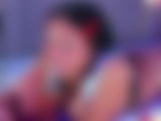 Live cam show with Bianca Ethan - Skinny on luckytryst.com