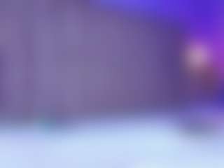 Live cam show with Bianca Ethan - Wet on StripNow