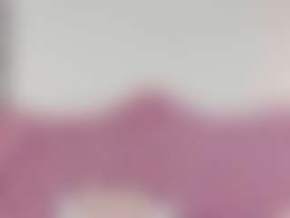 Live cam show with Marcela - Facial on Nude Live Now