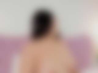 Live cam show with Marcela - Massage on xDating