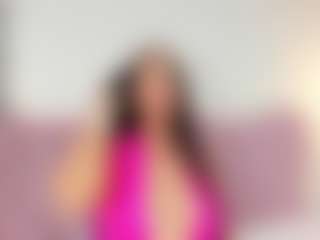 Live cam show with Marcela - Camel Toe on friskycurves.com