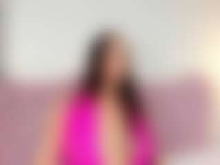 Live cam show with Marcela - Facial on ObeyMaria