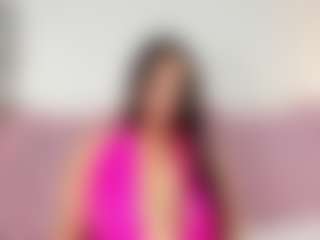 Live cam show with Marcela - Public Curvy on fuklive.com