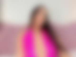 Live cam show with Marcela - Public on xDating