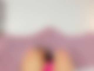 Live cam show with Marcela - Squirt White on milfzrlive.com | colombia