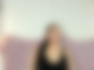 Live cam show with Marcela - Facial on realtime-chat