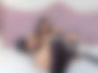 Live cam show with Marcela - Thick on CamClone