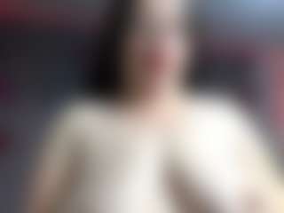 Live cam show with Harper - Nipple Piercings on crypto-cams
