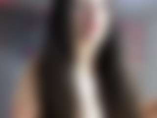 Live cam show with Harper - BBW on CamClone