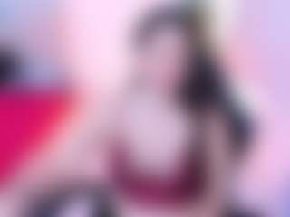 Live cam show with maira-tf - Camel Toe on Camsoda