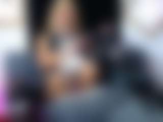 Saskyadeluxxe0's Live Sex Cam Show