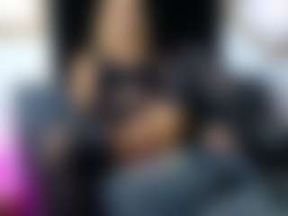 Saskyadeluxxe0's Live Sex Cam Show