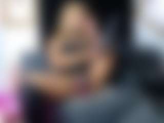 Saskyadeluxxe0's Live Sex Cam Show