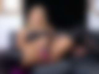 Saskyadeluxxe0's Live Sex Cam Show
