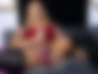 Saskyadeluxxe0's Live Sex Cam Show