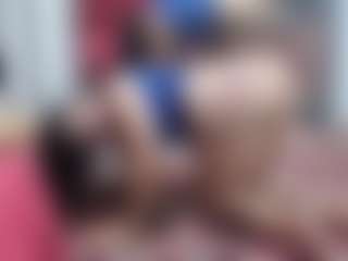 Marianabiigass's Live Sex Cam Show