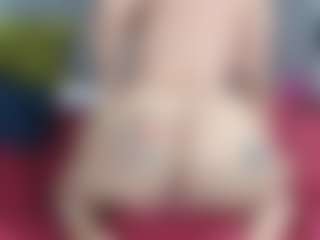 Marianabiigass's Live Sex Cam Show