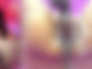 Live cam show with SugARandNibbles - Oil on crypto-cams