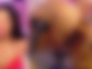 Live cam show with SugARandNibbles - Skinny on Camsoda Late Night