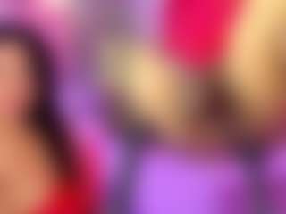 Live cam show with SugARandNibbles - Petite Toys on Chatstar