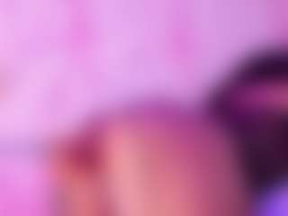 Live cam show with SugARandNibbles - Oil on SinfulBabes