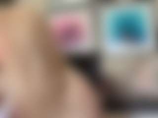 Live cam show with chanelstjames - Tease Blonde Hair on Fling VIP Chat
