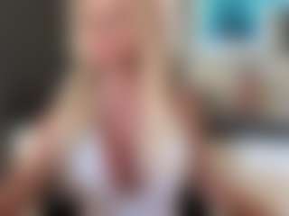 chanelstjames's Live Sex Cam Show
