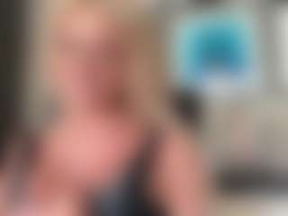 chanelstjames's Live Sex Cam Show