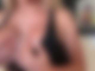 chanelstjames's Live Sex Cam Show