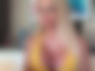 chanelstjames's Live Sex Cam Show