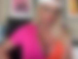 chanelstjames's Live Sex Cam Show