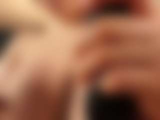 Live cam show with ChantelTritsch - Upskirt on Hubzter Live