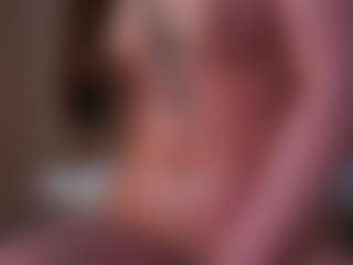 EleanorGonzalez's Live Sex Cam Show