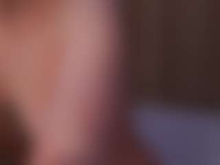 EleanorGonzalez's Live Sex Cam Show