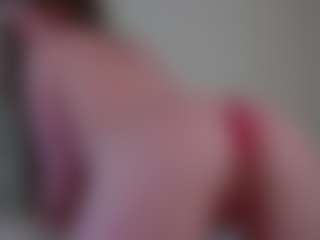 Live cam show with EleanorGonzalez - Ass Clapping on liverealitysex.com