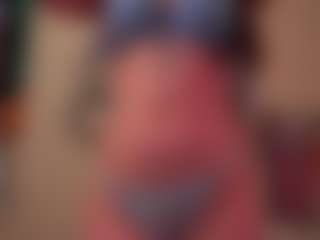 Live cam show with EleanorGonzalez - Shower on Camsoda