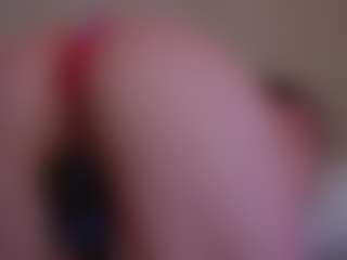 Live cam show with EleanorGonzalez - Shower on Camsoda