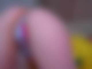 EleanorGonzalez's Live Sex Cam Show